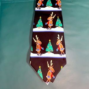 Save the children reindeer neck tie euc christmas